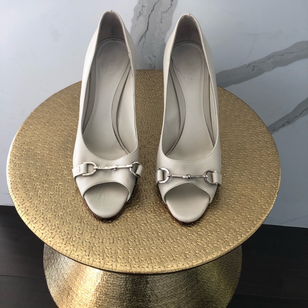 Gucci shoes